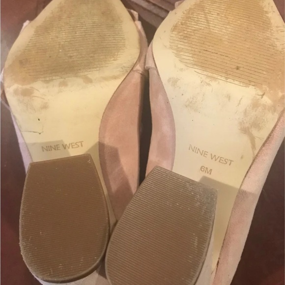 Nine West Suede Pumps - Picture 4 of 5
